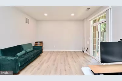6915 Rolling Creek Way, Alexandria, VA 22315 - Photo 26