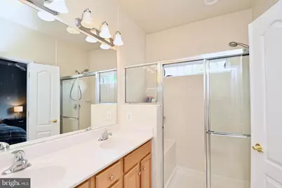6915 Rolling Creek Way, Alexandria, VA 22315 - Photo 18