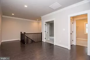 6928 Regent Ln, Falls Church, VA 22042 - Photo 42