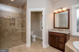 6928 Regent Ln, Falls Church, VA 22042 - Photo 62