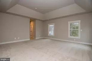 6928 Regent Ln, Falls Church, VA 22042 - Photo 52