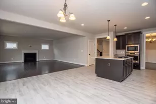 6928 Regent Ln, Falls Church, VA 22042 - Photo 28