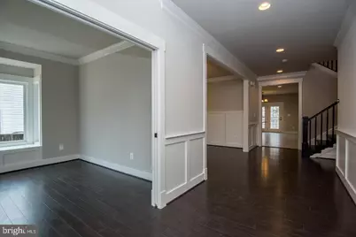 6928 Regent Lane, Falls Church, VA 22042 - Photo 4