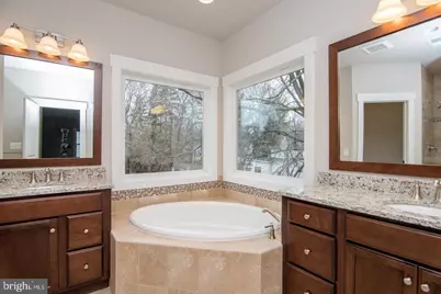 6928 Regent Lane, Falls Church, VA 22042 - Photo 56