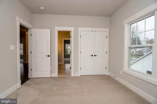 6928 Regent Ln, Falls Church, VA 22042 - Photo 36