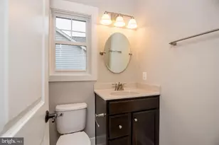 6928 Regent Ln, Falls Church, VA 22042 - Photo 48