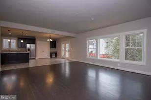 6928 Regent Ln, Falls Church, VA 22042 - Photo 32