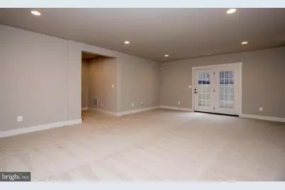 6928 Regent Lane, Falls Church, VA 22042 - Photo 72