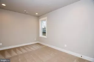 6928 Regent Ln, Falls Church, VA 22042 - Photo 74