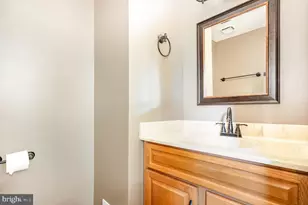 8002 Tanworth Ct, Springfield, VA 22152 - Photo 26