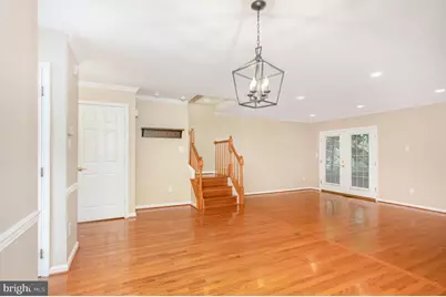 8002 Tanworth Court, Springfield, VA 22152 - Photo 2
