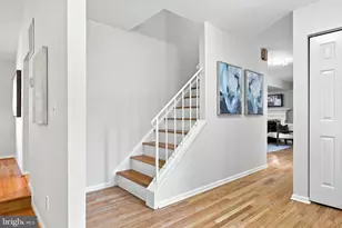 13384 Frinks Ct, Herndon, VA 20170 - Photo 16