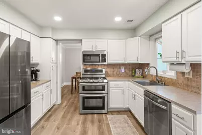14514 Awbrey Patent Drive, Centreville, VA 20120 - Photo 16