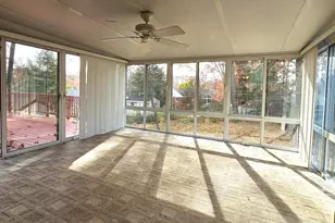 7429 Carol Ln, Falls Church, VA 22042 - Photo 12