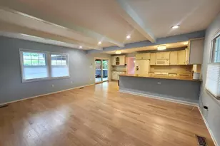 13201 Moss Ranch Ln, Fairfax, VA 22033 - Photo 10