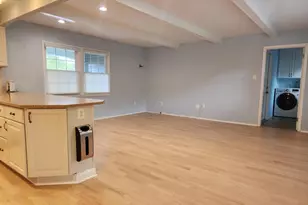 13201 Moss Ranch Ln, Fairfax, VA 22033 - Photo 6