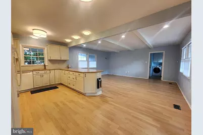 13201 Moss Ranch Lane, Fairfax, VA 22033 - Photo 8