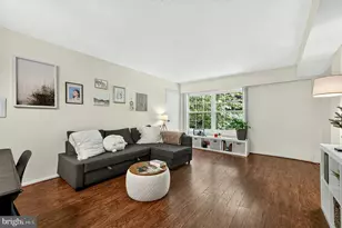 7640 Provincial Dr, McLean, VA 22102 - Photo 8