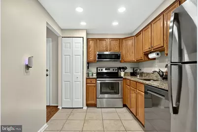 7640 Provincial Drive #112, McLean, VA 22102 - Photo 12