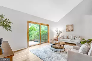 1412 Green Run Ln, Reston, VA 20190 - Photo 30