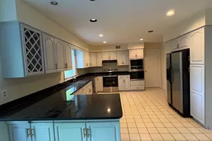 3502 Holly Rd, Annandale, VA 22003 - Photo 6