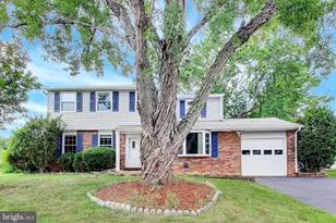 9152 Burke Rd, Burke, VA 22015 - Photo 2