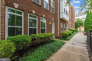 9652 Pullman Pl, Fairfax, VA 22031 - Photo 54