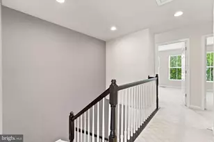 9652 Pullman Pl, Fairfax, VA 22031 - Photo 26