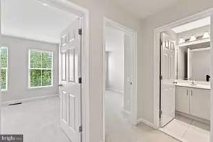 9652 Pullman Pl, Fairfax, VA 22031 - Photo 36