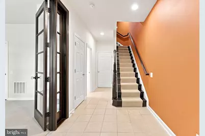 9652 Pullman Place, Fairfax, VA 22031 - Photo 4