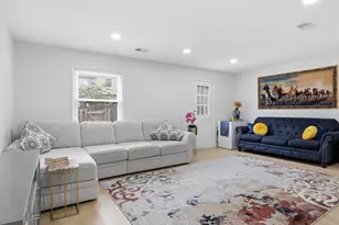 6382 Patience Ct, Alexandria, VA 22315 - Photo 4