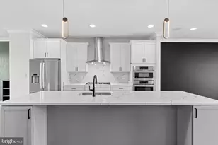 5284 Ridgeview Retreat Dr, Chantilly, VA 20151 - Photo 18