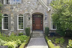 9842 Corsini Ct, Vienna, VA 22182 - Photo 12