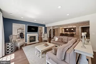 9842 Corsini Ct, Vienna, VA 22182 - Photo 64
