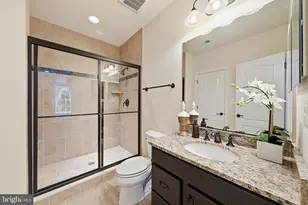 9842 Corsini Ct, Vienna, VA 22182 - Photo 78