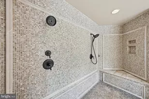9842 Corsini Ct, Vienna, VA 22182 - Photo 56