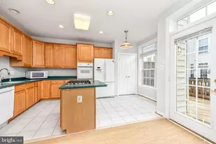 8105 Quinn Terrace, Vienna, VA 22180 - Photo 8