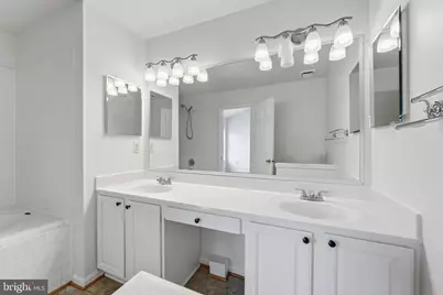 14214 Asher View, Centreville, VA 20121 - Photo 18