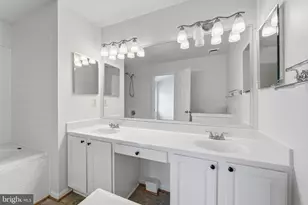 14214 Asher View, Centreville, VA 20121 - Photo 18