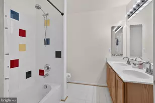 9954 E Hill Dr, Lorton, VA 22079 - Photo 32