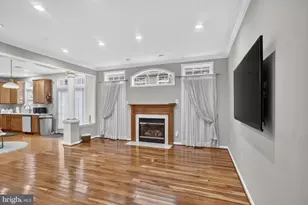 9954 E Hill Dr, Lorton, VA 22079 - Photo 12
