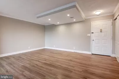 8340 Greensboro Drive #303, McLean, VA 22102 - Photo 6