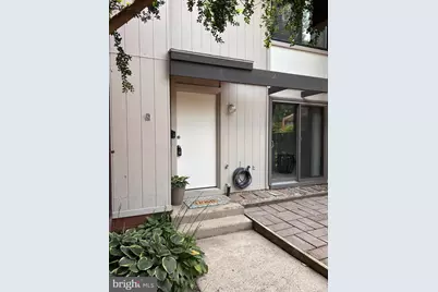 1386 Northgate Square, Reston, VA 20190 - Photo 1