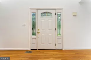 13425 Alfred Mill Ct, Herndon, VA 20171 - Photo 4