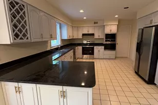 3502 Holly Rd, Annandale, VA 22003 - Photo 10