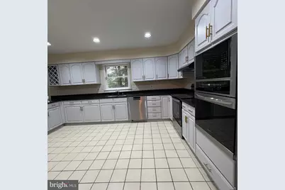3502 Holly Road, Annandale, VA 22003 - Photo 8