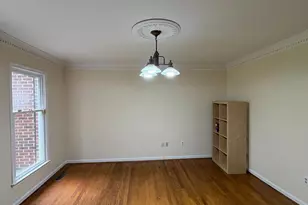 3502 Holly Rd, Annandale, VA 22003 - Photo 4