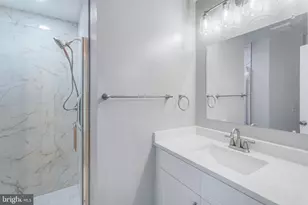 6008 Mersey Oaks Way, Alexandria, VA 22315 - Photo 14