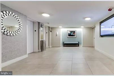 3800 Powell Lane #727, Falls Church, VA 22041 - Photo 10