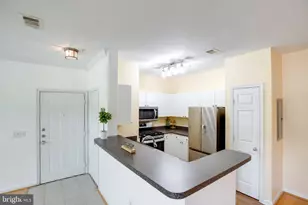 11321 Aristotle Dr, Fairfax, VA 22030 - Photo 16